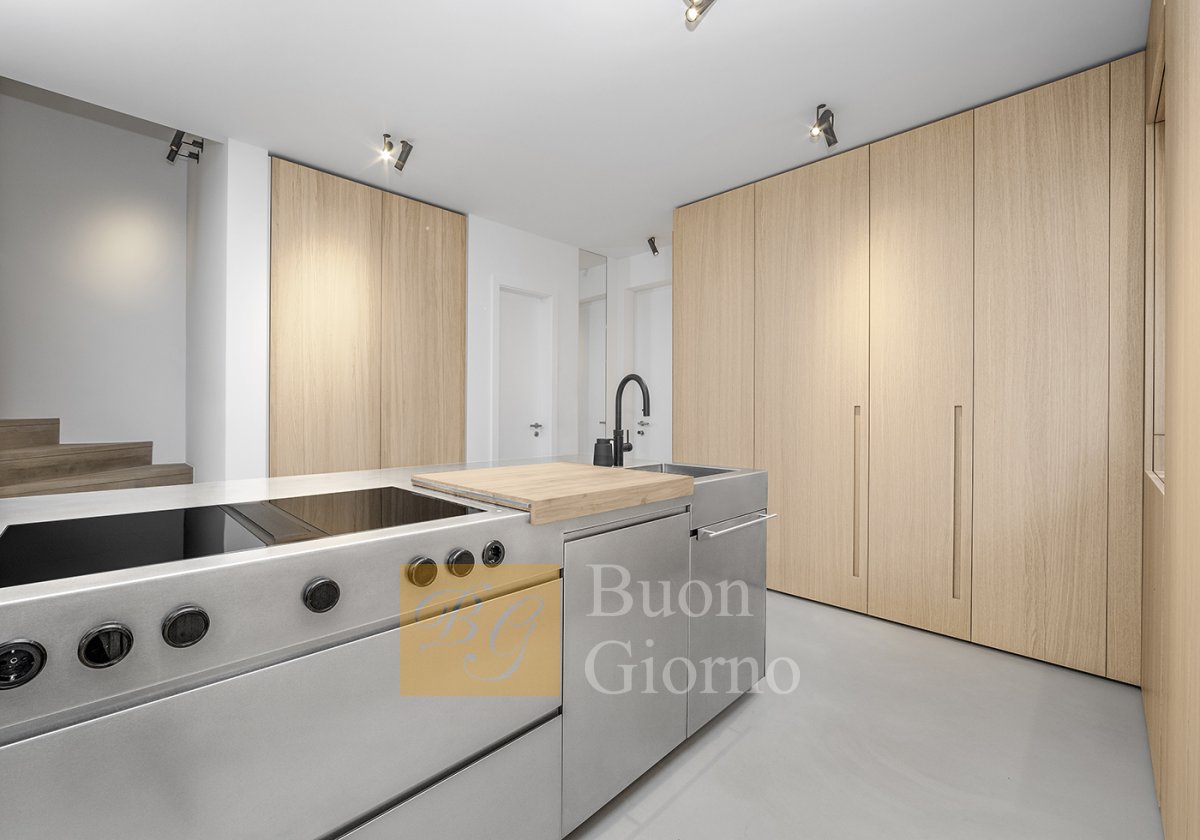 Кухня Metropolitan Interiors