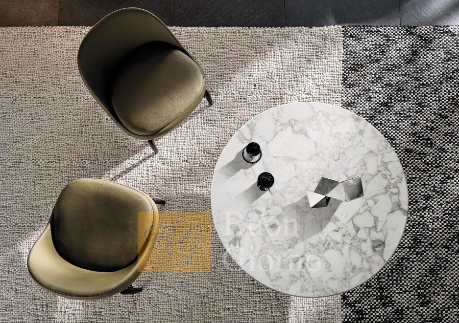 Журнальный столик Doyle фабрики Minotti