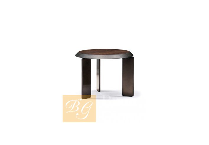 Журнальный столик Keel фабрики Minotti