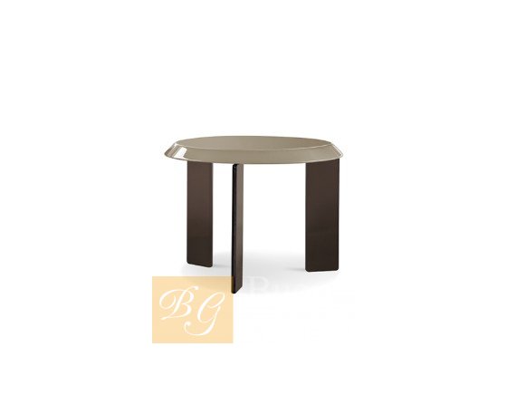Журнальный столик Keel фабрики Minotti