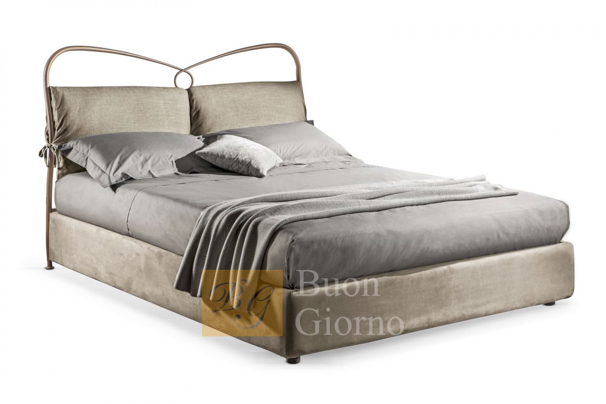 Кровать St. Tropez padded fram фабрики Cantori