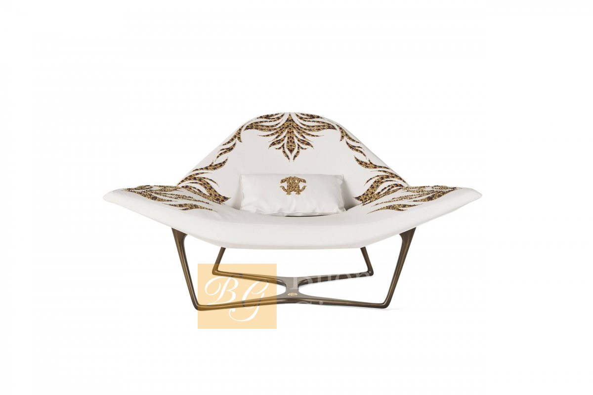 Кресло WINGS VEGAS фабрики Roberto Cavalli