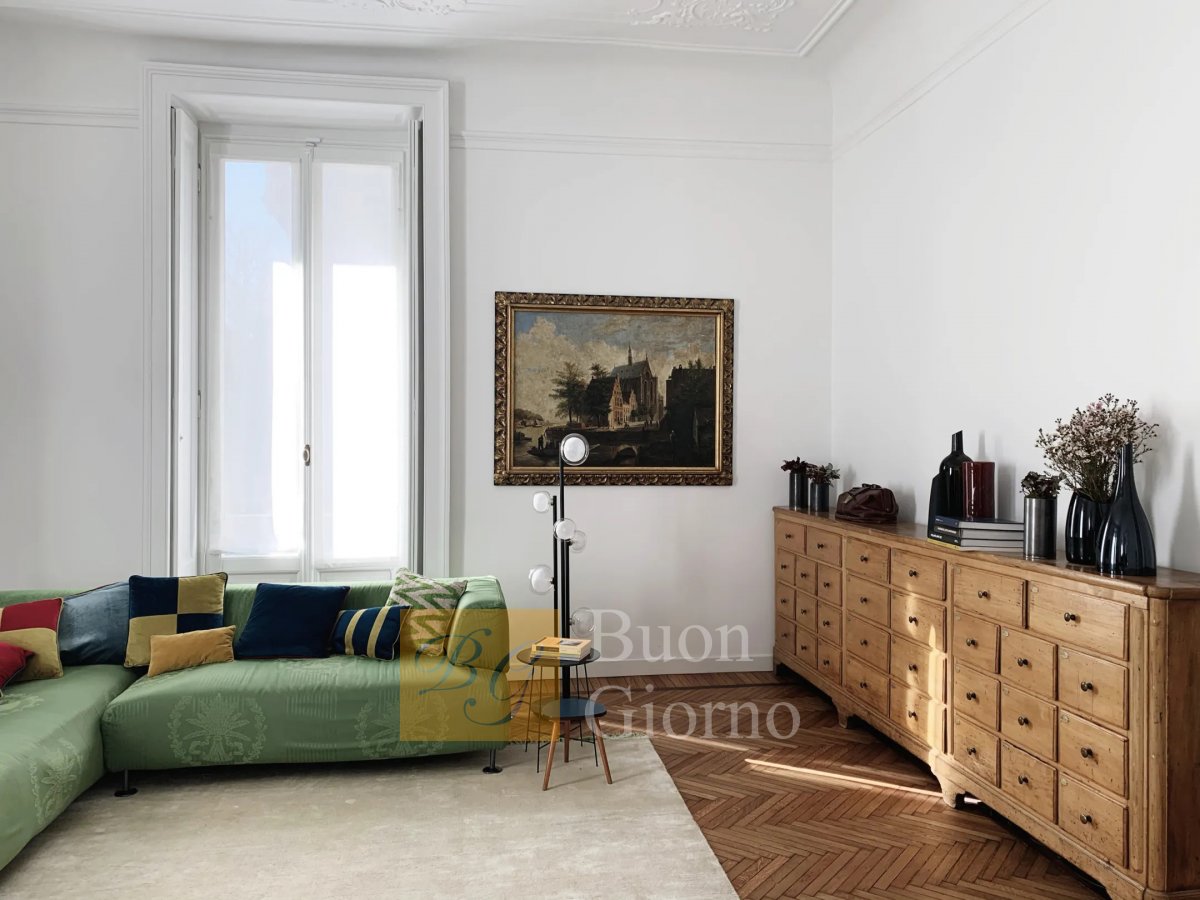 Напольный светильник Nabila 552.66 фабрики Castro Lighting