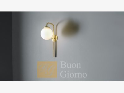 Настенный светильник BIG BULB OPAL фабрики CTO Lighting