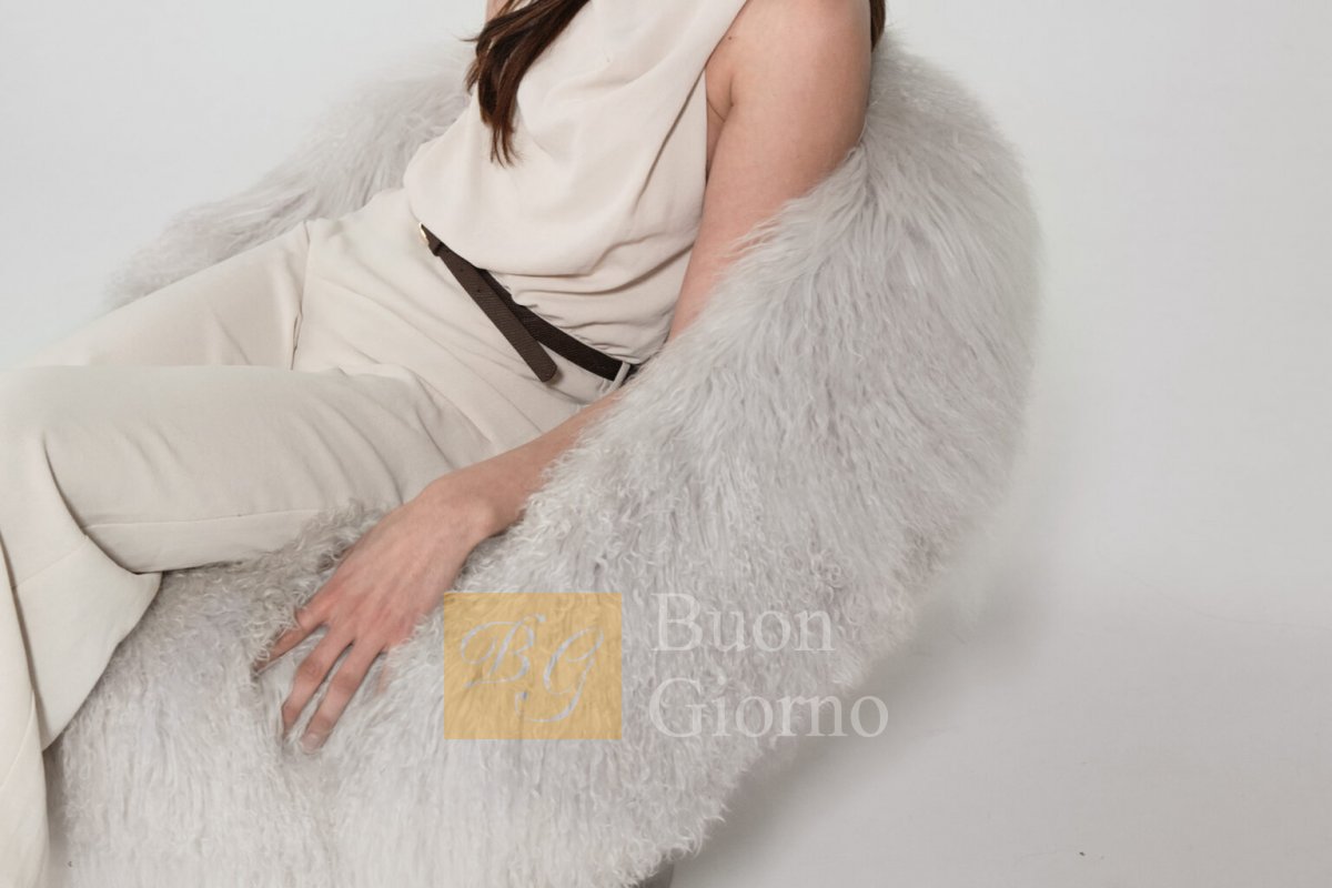 Кресло Chantal in Mongolian cashmere фабрики Giorgio Collection