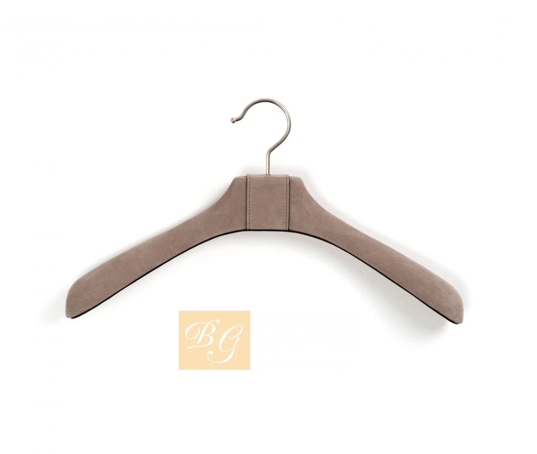 Вешалка для одежды Hanger 1261 фабрики Pinetti