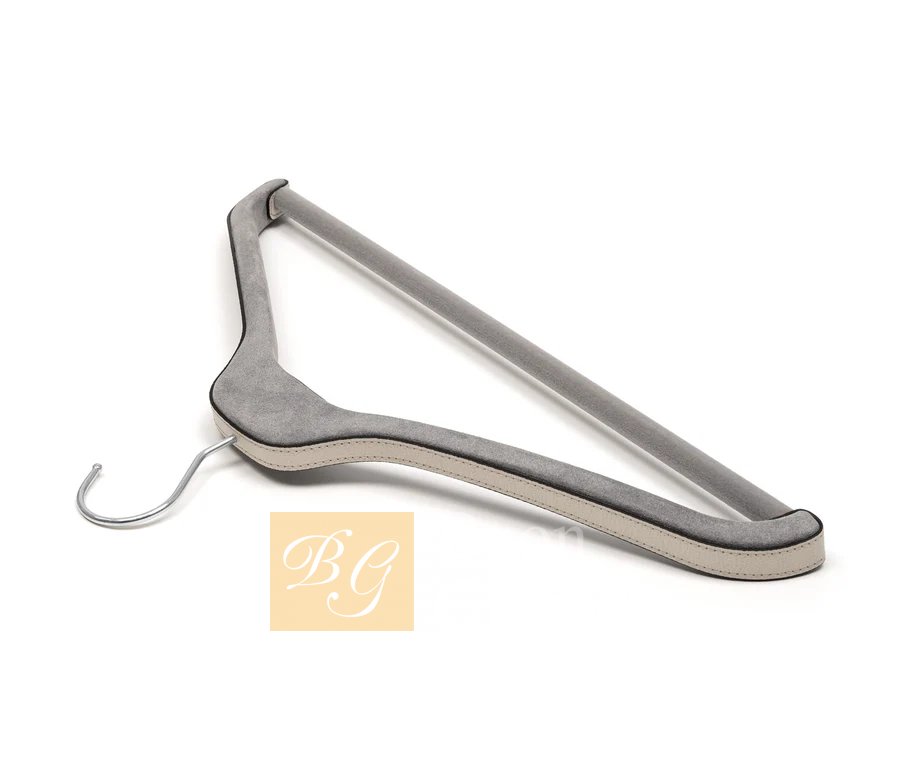Вешалка для брюк Hanger 1062 фабрики Pinetti