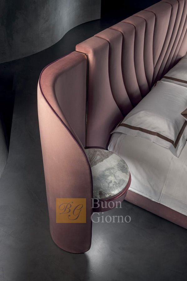 Кровать Adele фабрики Longhi