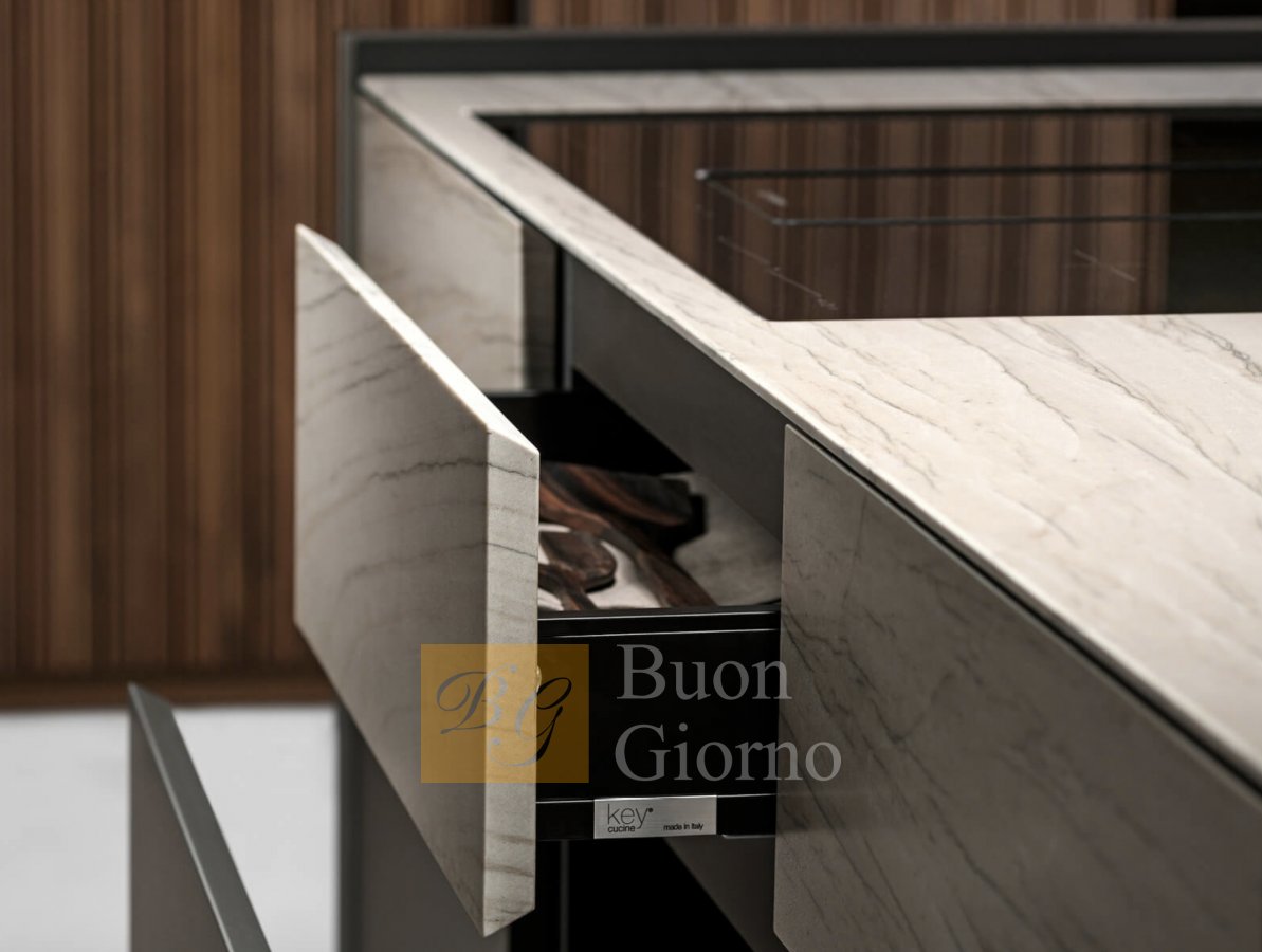Кухня Strip фабрики Key Cucine