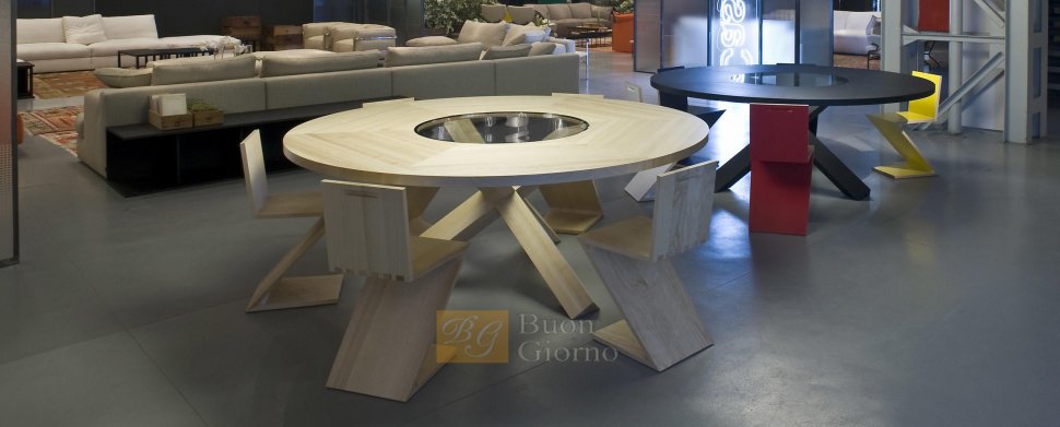 Стол PANTHEON Cassina