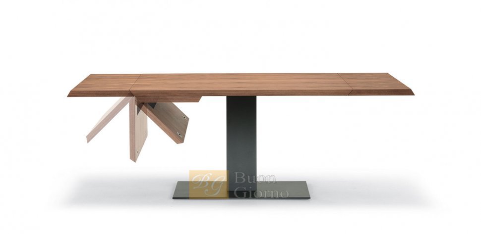 Стол Elvis Wood Drive Сattelan Italia